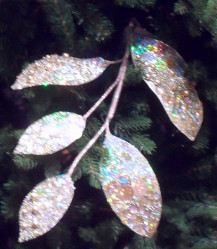 Ветка атласная с блестками, мелкие листья, платина TLN1472